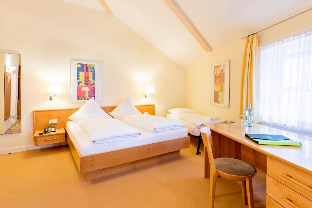 Schlosshotel Eyba Bad Blankenburg Exterior photo